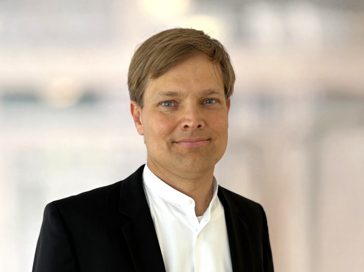 Dr. Martin Bayerl